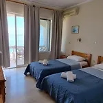 Ionian Mare Ξενοδοχείο με διαμερίσματα Άγιος Ιωάννης Περιστερών