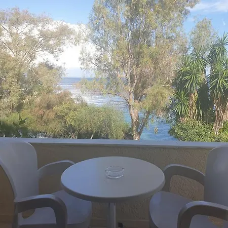 Lejlighedshotel Ionian Mare Agios Ioannis Peristerion