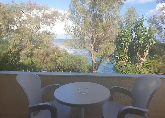Апарт-отель Ionian Mare Агиос-Иоаннис-Перист