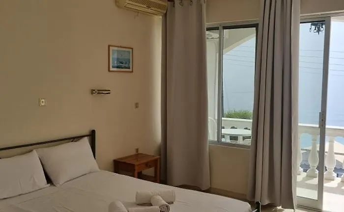 Ionian Mare Агиос-Иоаннис-Перист