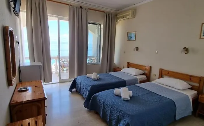 Ionian Mare Апарт-отель Агиос-Иоаннис-Перист