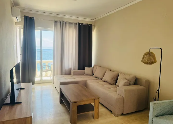 מלון דירות Ionian Mare 3*