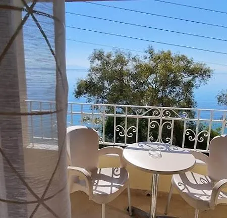 Ionian Mare Lägenhetshotell Agios Ioannis Peristerion